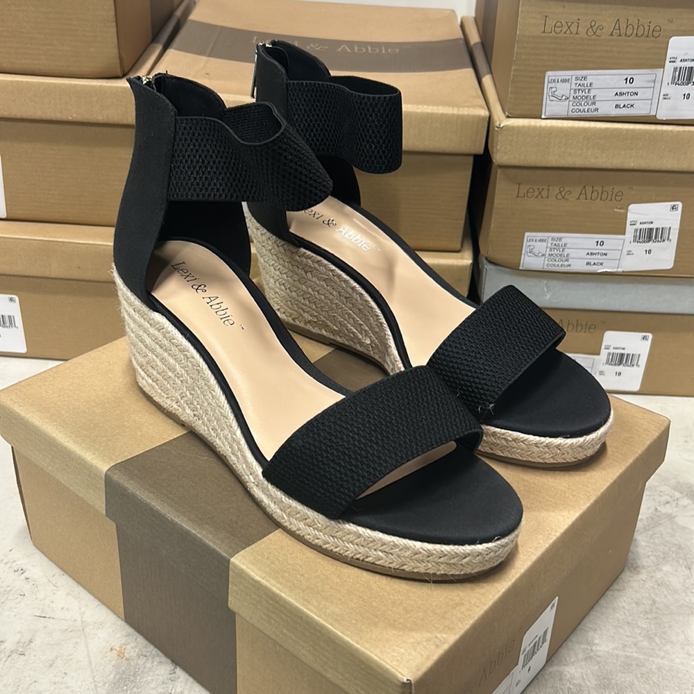 Lexi and Abby wedge shoes - Picture 2 of 11